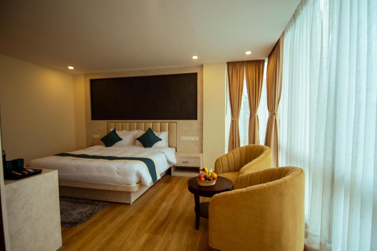 Hotel Black Diamond - Transit Point Inside Hotel 加德满都 外观 照片