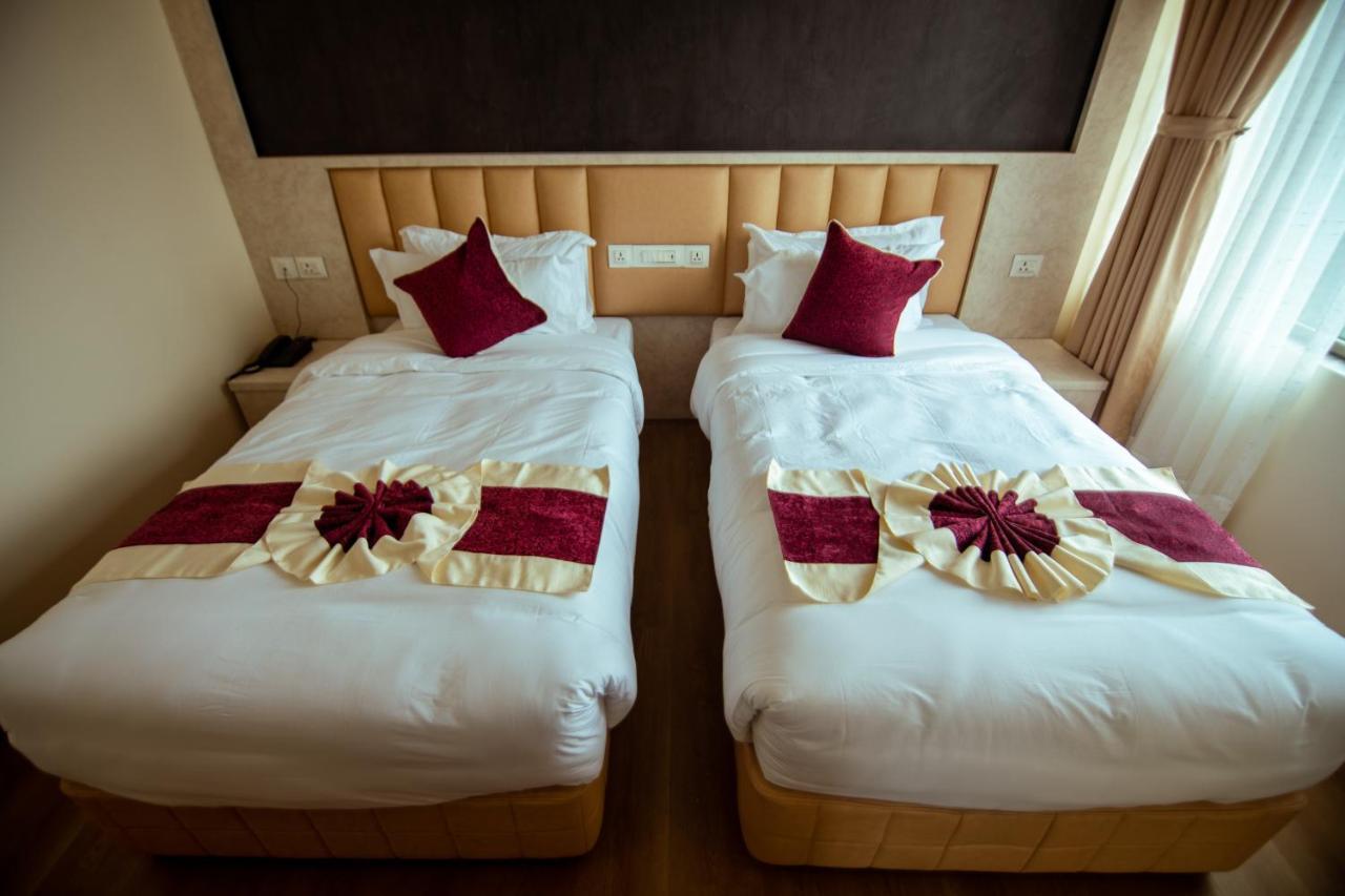 Hotel Black Diamond - Transit Point Inside Hotel 加德满都 外观 照片