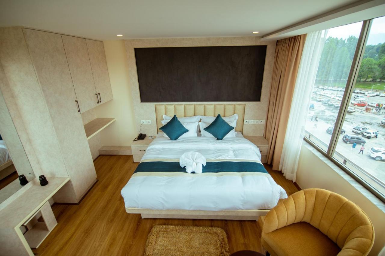 Hotel Black Diamond - Transit Point Inside Hotel 加德满都 外观 照片