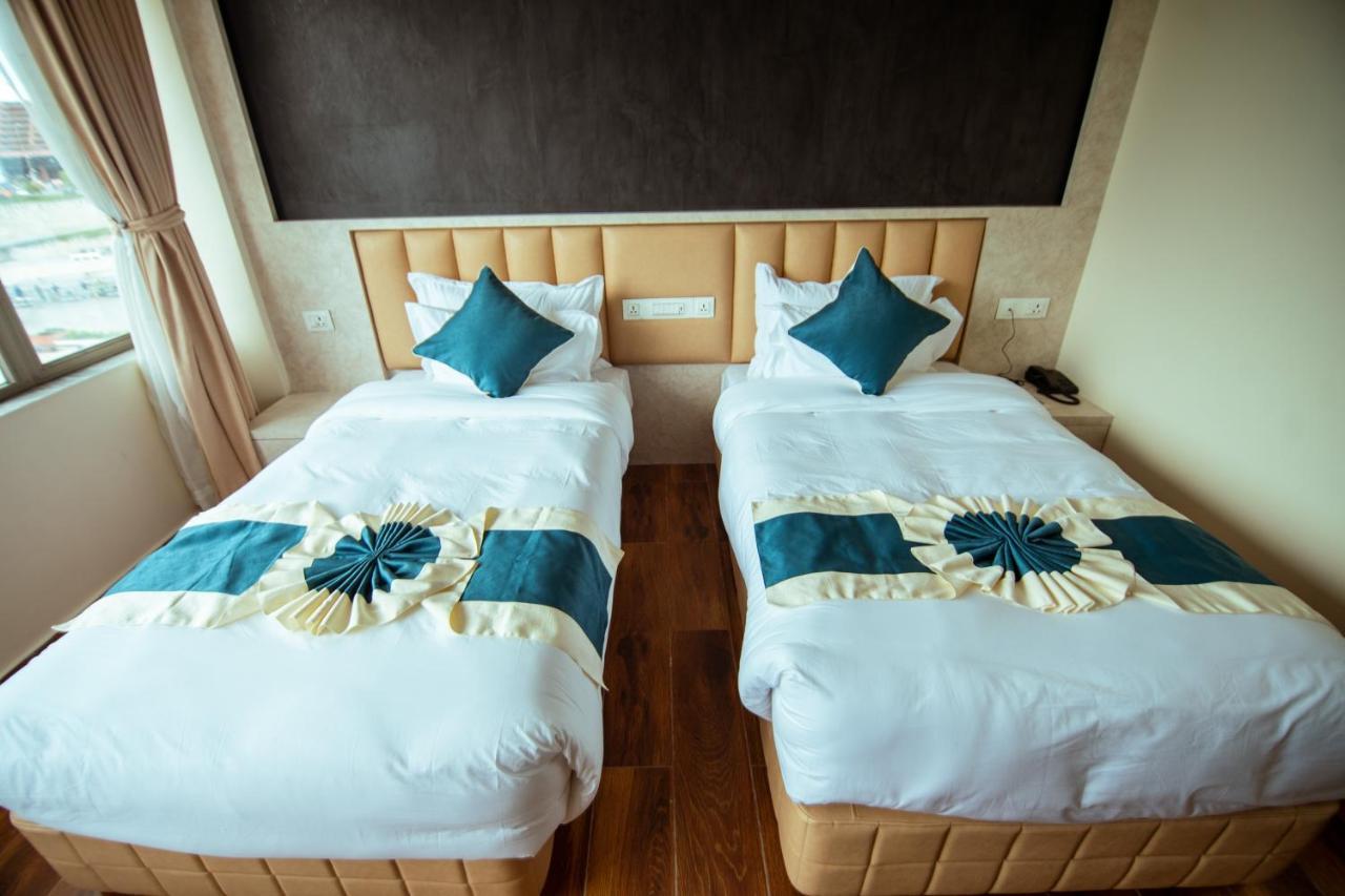 Hotel Black Diamond - Transit Point Inside Hotel 加德满都 外观 照片