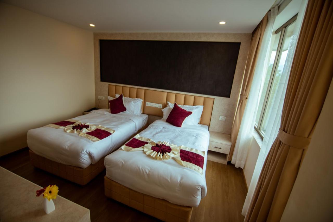 Hotel Black Diamond - Transit Point Inside Hotel 加德满都 外观 照片