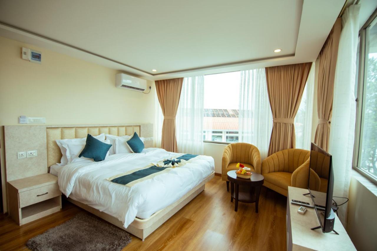 Hotel Black Diamond - Transit Point Inside Hotel 加德满都 外观 照片