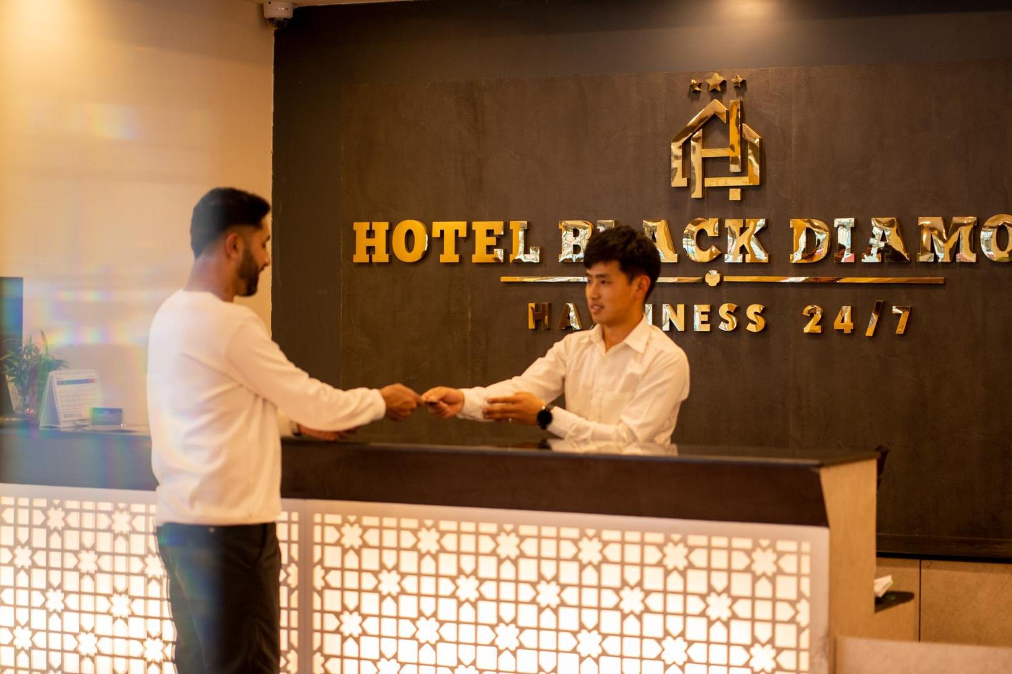 Hotel Black Diamond - Transit Point Inside Hotel 加德满都 外观 照片